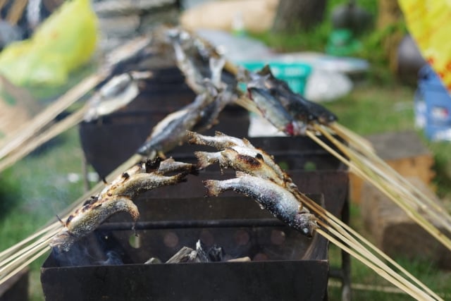 ニジマスの塩焼き