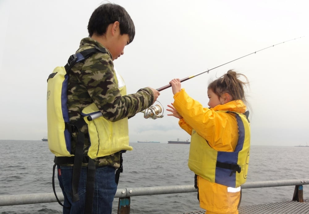 堤防釣り初心者には海釣り施設もオススメ