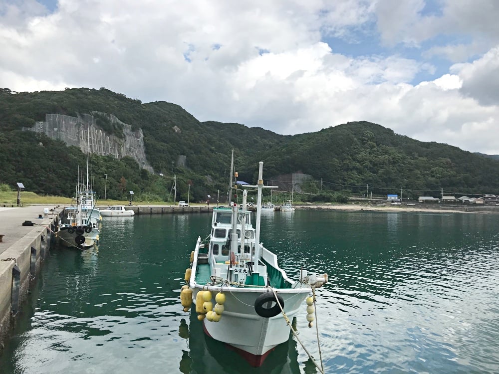 防波堤釣りでは漁業関係者とのトラブルにも注意！