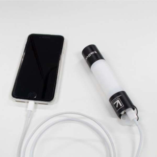 テイルウォークのハンディライトは携帯の充電もできるスグレモノ！