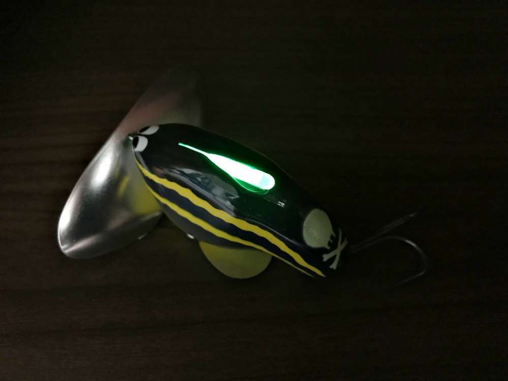 ふく鯰はケミホタルで視認性アップ